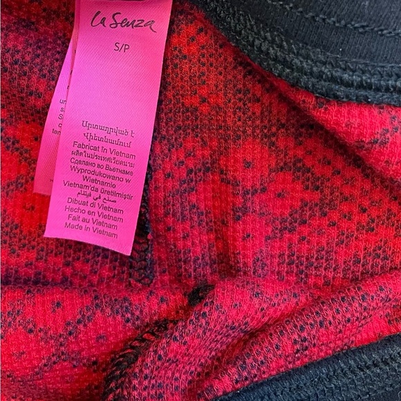 2 Xmas leggings - La Senza & Old Navy - Women's size Small - Picture 8 of 9